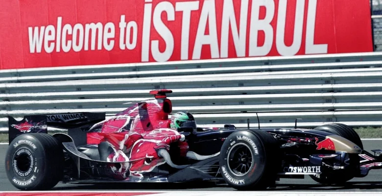 F1 Türkiye topraklarına geri dönüyor! Lewis Hamilton heyecanlı!