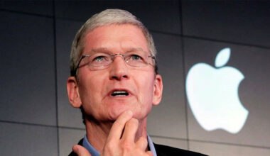 Apple CEO’su Tim Cook rekor kırdı Apple CEO’su Tim Cook rekor kırdı