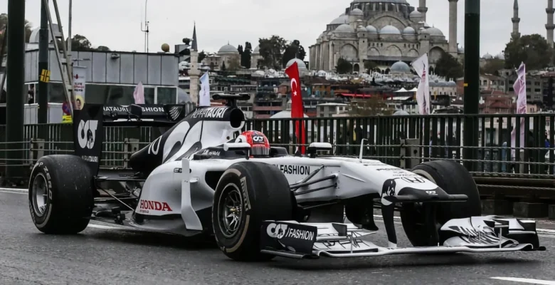 Formula 1 Türkiye için resmi açıklama geldi!