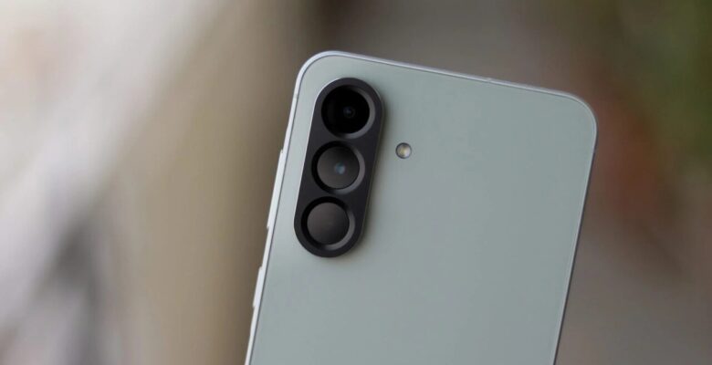 Galaxy M07 Samsung’un internet sitesinde