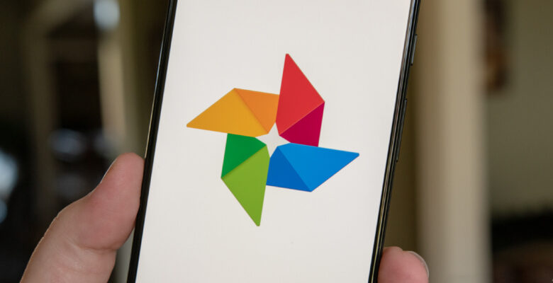 Google Fotoğraflar tanıdık bir özellik kazandı Google Fotoğraflar tanıdık bir özellik kazandı