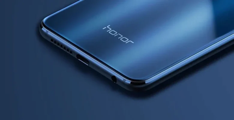 Honor Play 10C aşırı ucuz fiyatıyla tanıtıldı