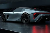 Lexus yeni kuşak spor aracını tanıttı Lexus yeni kuşak spor aracını tanıttı