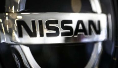 Nissan ucuz elektrikli modeli ile geliyor