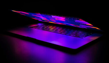 OLED ekranlı MacBook Pro şaşırtacak
