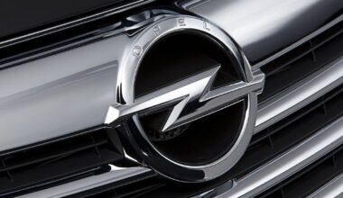 Opel elektrikli araç stratejisini değiştiriyor