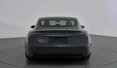 Tesla en uzun menzilli arabasını duyurdu!
