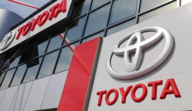 Toyota içten yanmalı motordan vazgeçmiyor