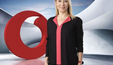 Vodafone 5G takviyeli telefonu Türkiye’ye getirdi