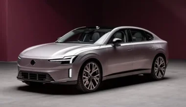 700 km menzilli Volvo ES90 geliyor