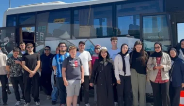 Bursa İnegöl Belediyesi’nden gençlere teknofest desteği