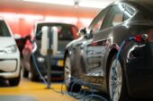 Elektrikli araba satışları azaldı