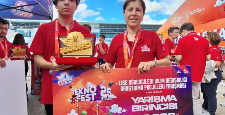 İzmirli genç TEKNOFEST 2025’te Türkiye birincisi oldu