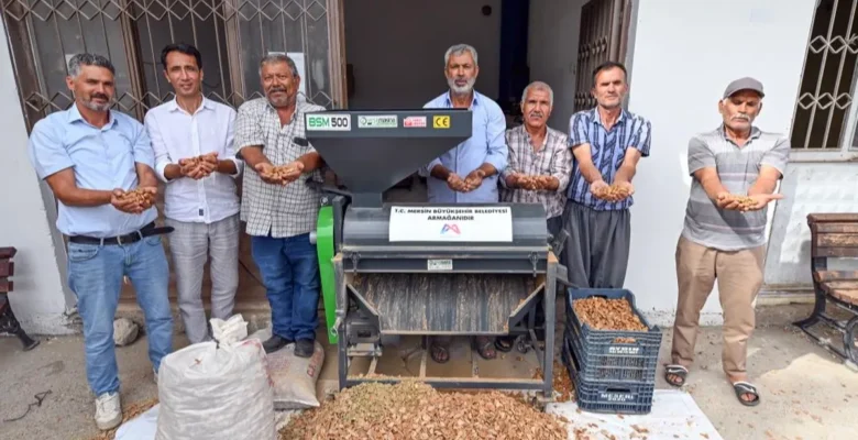 Mersin’de badem üreticisine teknolojik destek