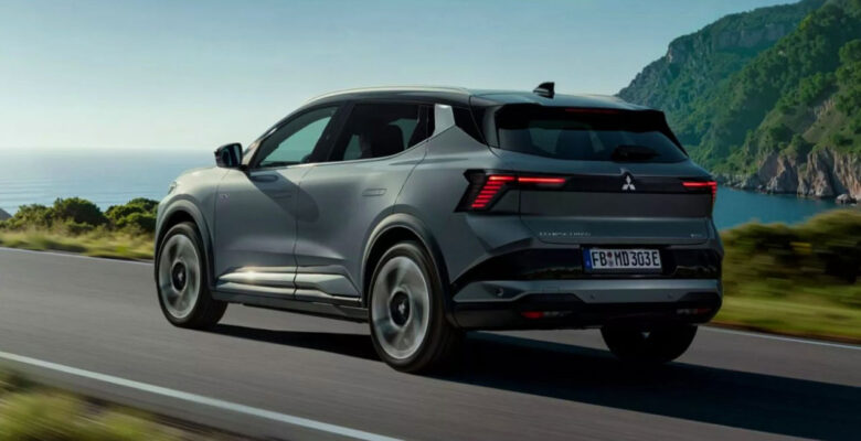 Mitsubishi Eclipse Cross büsbütün elektrikli olarak geliyor