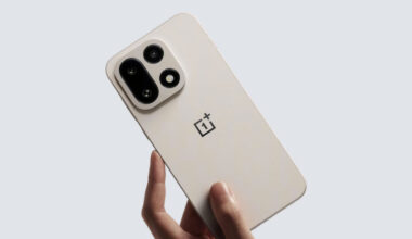 OnePlus 15 165Hz ekranla geliyor! İşte destekleyen oyunlar