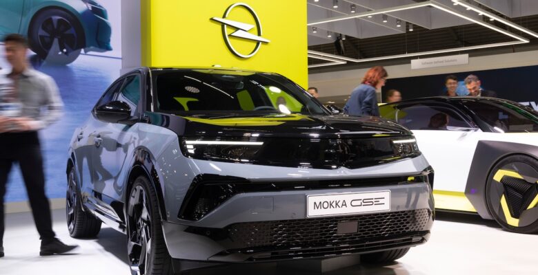 Opel GSE Efsanesini Bir Üst Düzeye Taşıyor