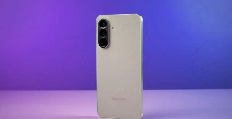 Samsung yeni A serisi için çalışmalara başladı!