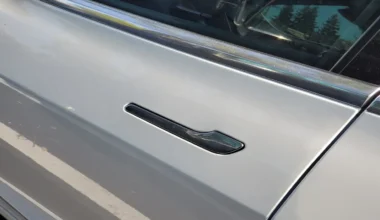 Tesla Model Y kapı kolu krizi yaşıyor!
