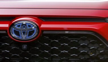 Toyota Avrupa’da elektrikli araç üretecek
