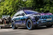 Elektrikli Porsche Cayenne geliyor: İşte özellikleri