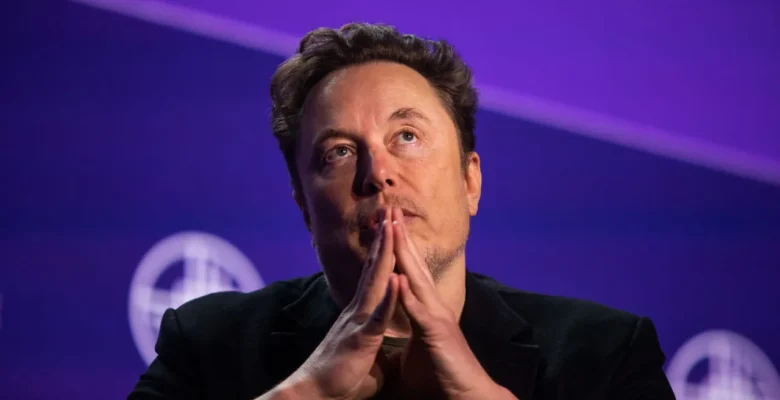 Elon Musk 1 trilyon Dolar istedi: Robot ordusu için şart!