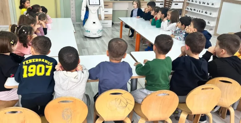 Konya SOBE’de robot destekli eğitim hamlesi