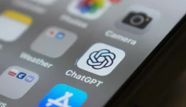 Kullanıcılar ChatGPT ile intiharı konuşuyor!