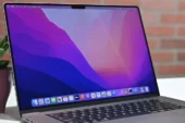 MacBook Pro dokunmatik OLED ekranla gelebilir!