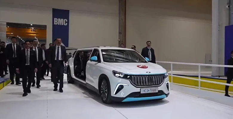 Recep Tayyip Erdoğan’a özel Togg’un limuzin modeli üretildi Recep Tayyip Erdoğan’a özel Togg’un limuzin modeli üretildi