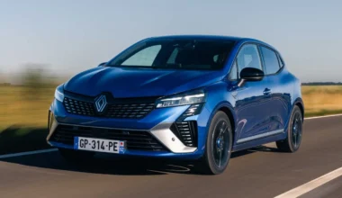 Renault Ekim 2025 fiyatları açıklandı Renault Ekim 2025 fiyatları açıklandı