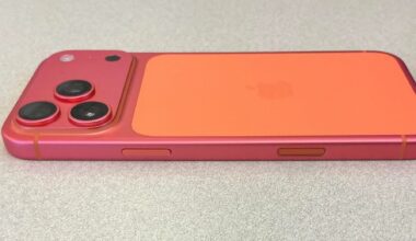 Renk değiştiren iPhone 17 Pro çıkmış haberimiz yok!