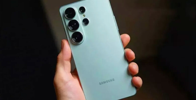 Samsung ekran gözetici olmadan Kapalılık Ekranı sunabilir!