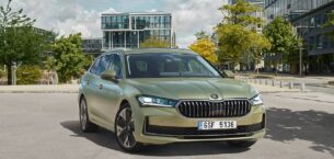 Skoda Superb rekor kırdı!