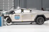 Tesla Cybertruck satışları çakıldı!