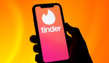 Tinder uydurma hesaplarla savaşıyor: Artık yüz denetimi gerekecek Tinder uydurma hesaplarla savaşıyor: Artık yüz denetimi gerekecek