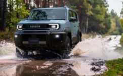 Toyota Land Cruiser FJ duyuruldu