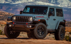 Yanılgılı Güncelleme Binlerce Jeep Wrangler’i Yolda Bıraktı!