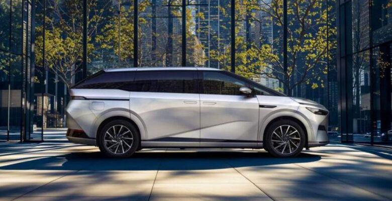 1602km menzil: XPeng birinci hibrit MPV’si X9 PowerX’i tanıttı!