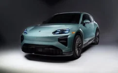 Elektrikli Porsche Cayenne duyuruldu