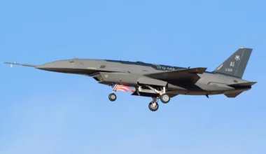 İnsansız savaş uçağı testi geçti