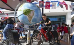 Mersin’de bilimle dolu bir gün