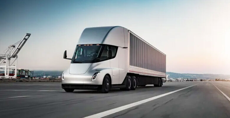 Tesla Semi Tekrar Tasarlandı