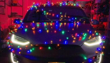 Tesla yılbaşı güncellemesi için geri sayım başladı