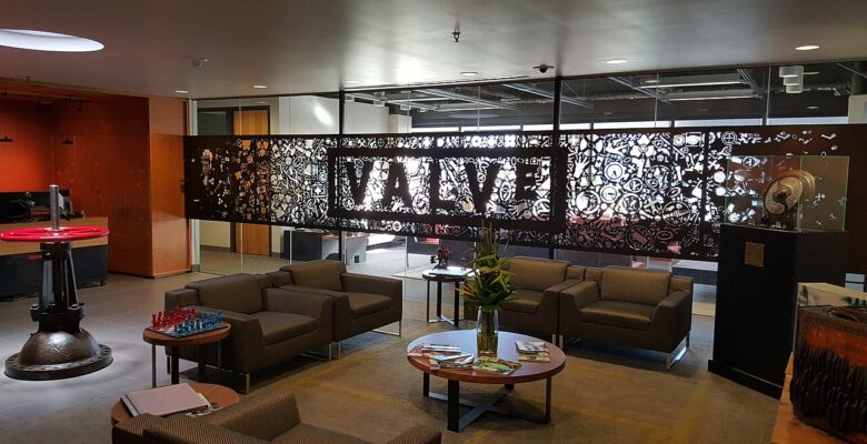 Valve Google ve Amazon’u solladı!