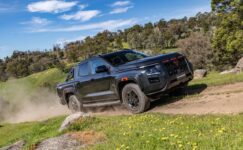 Yeni Nissan Navara tanıtıldı: İşte tasarımı