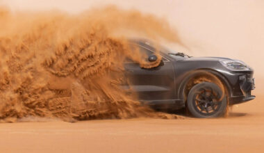 2026 Porsche Cayenne Electric Arazi Yeteneğiyle Geliyor!