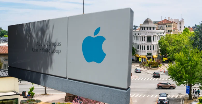 Apple’da dev kriz: Yeni bir isim daha ayrılıyor!