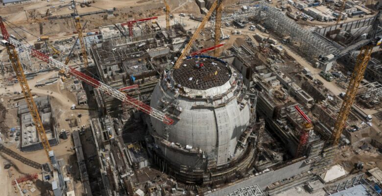 Çernobil koruma kalkanı hasar aldı: Radyasyon riski var mı?