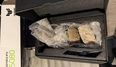 Ekran Kartı Siparişi Verdi Kutudan Taş Çıktı!